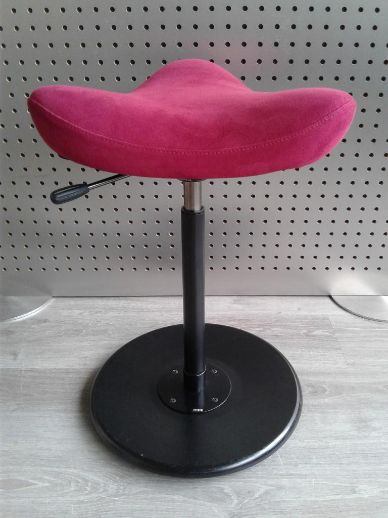 Stokke (Variér) Move (Medium) (Rood), Prachtig!, Ophalen of Verzenden, Zo goed als nieuw, Variér, Bureaukruk