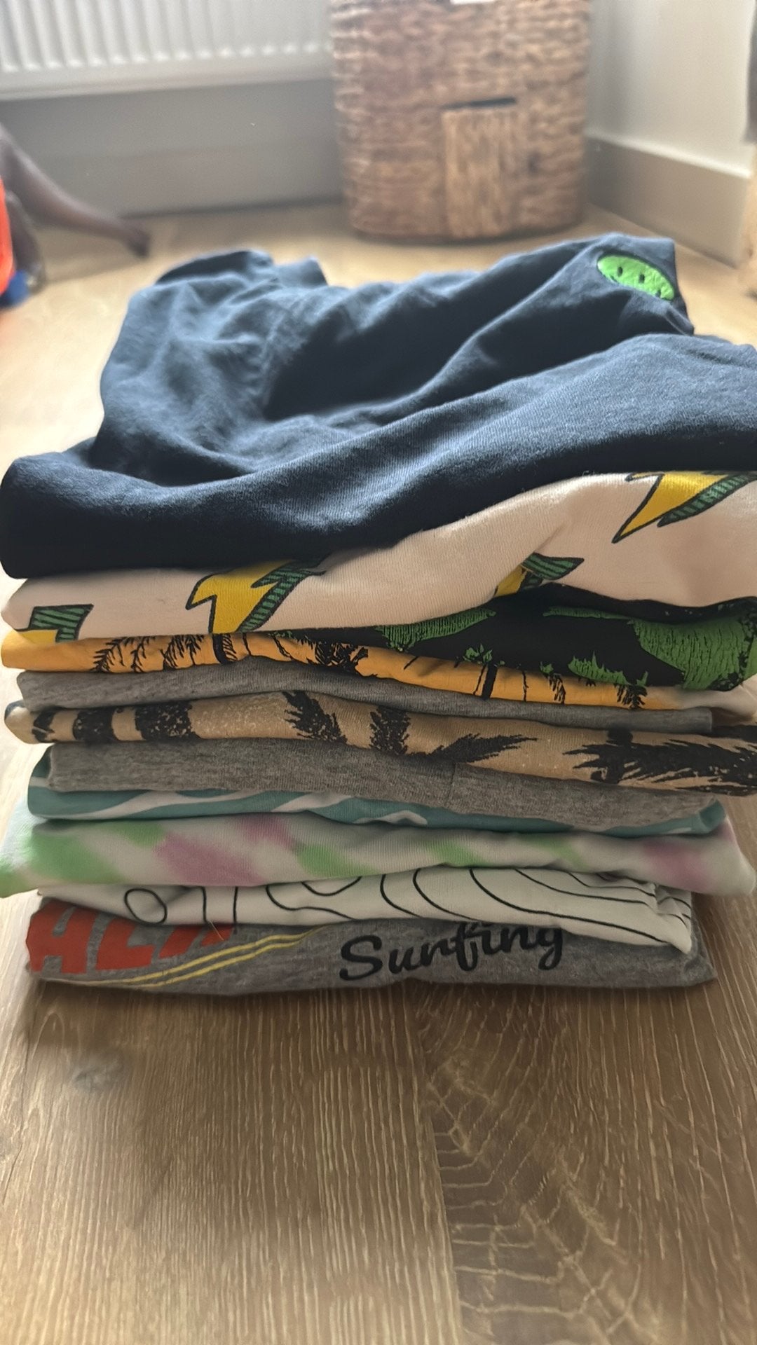 Bundel met 11 t-shirts van Molo, vingino, carlijnq, Ophalen of Verzenden, Jongen, Shirt of Longsleeve