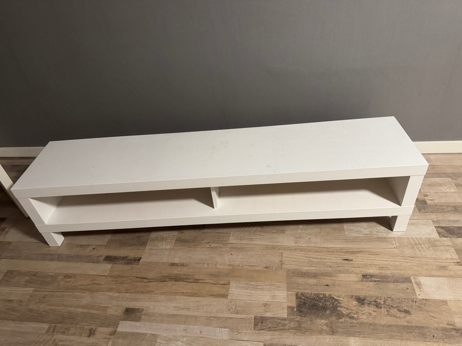 Ikea TV Tafel, Ophalen, Zo goed als nieuw