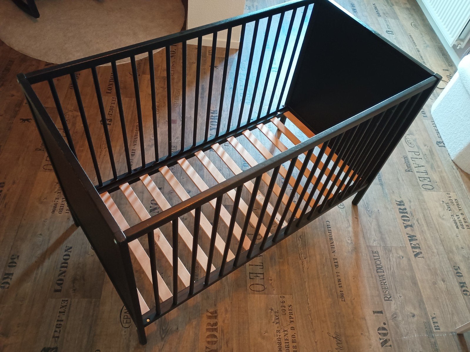 Puck babybedje ledikant 60x120 cm - Zwart, Ophalen, Zwart, 190 cm of minder, Modern