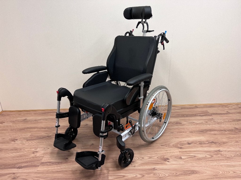 ICON 120 comfortabele kantelbare stoel compleet uitgevoerd, Diversen, Ophalen of Verzenden, Nieuw, Duwrolstoel