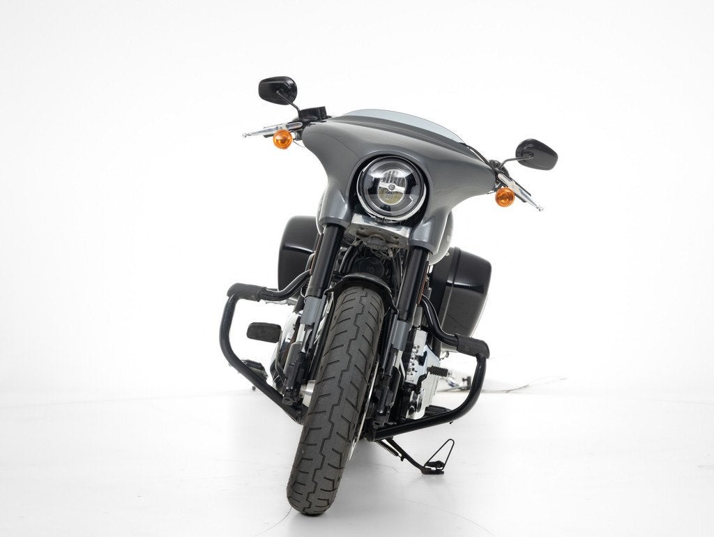 Harley-Davidson FLSB Sport Glide Solid Color (bj 2021), LED Verlichting, Bedrijf, Overig, Laan van Vredenoord 33
2289 DA  Rijswijk ZH, NL