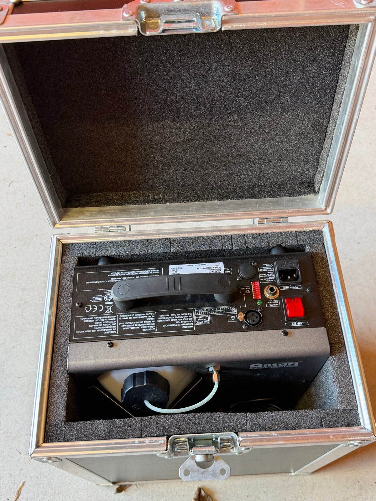Antari Z-1020 Rookmachine met Flightcase, Ophalen of Verzenden, Gebruikt, Rookmachine