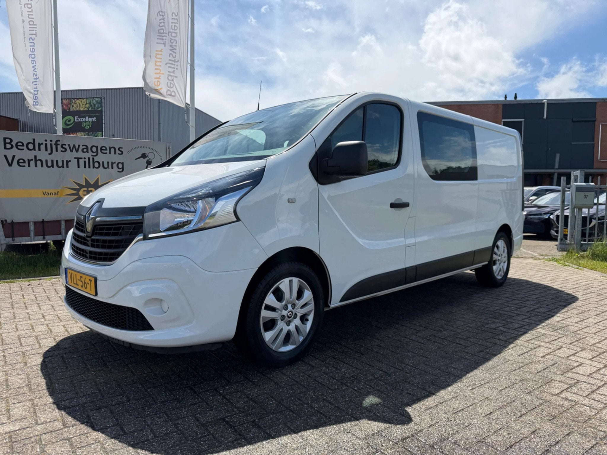 Renault Trafic 2x 2.0 dCi 120 T29 L2H1 Dubbele Cabine Géné, Gebruikt, Euro 6, 4 cilinders, 2000 kg