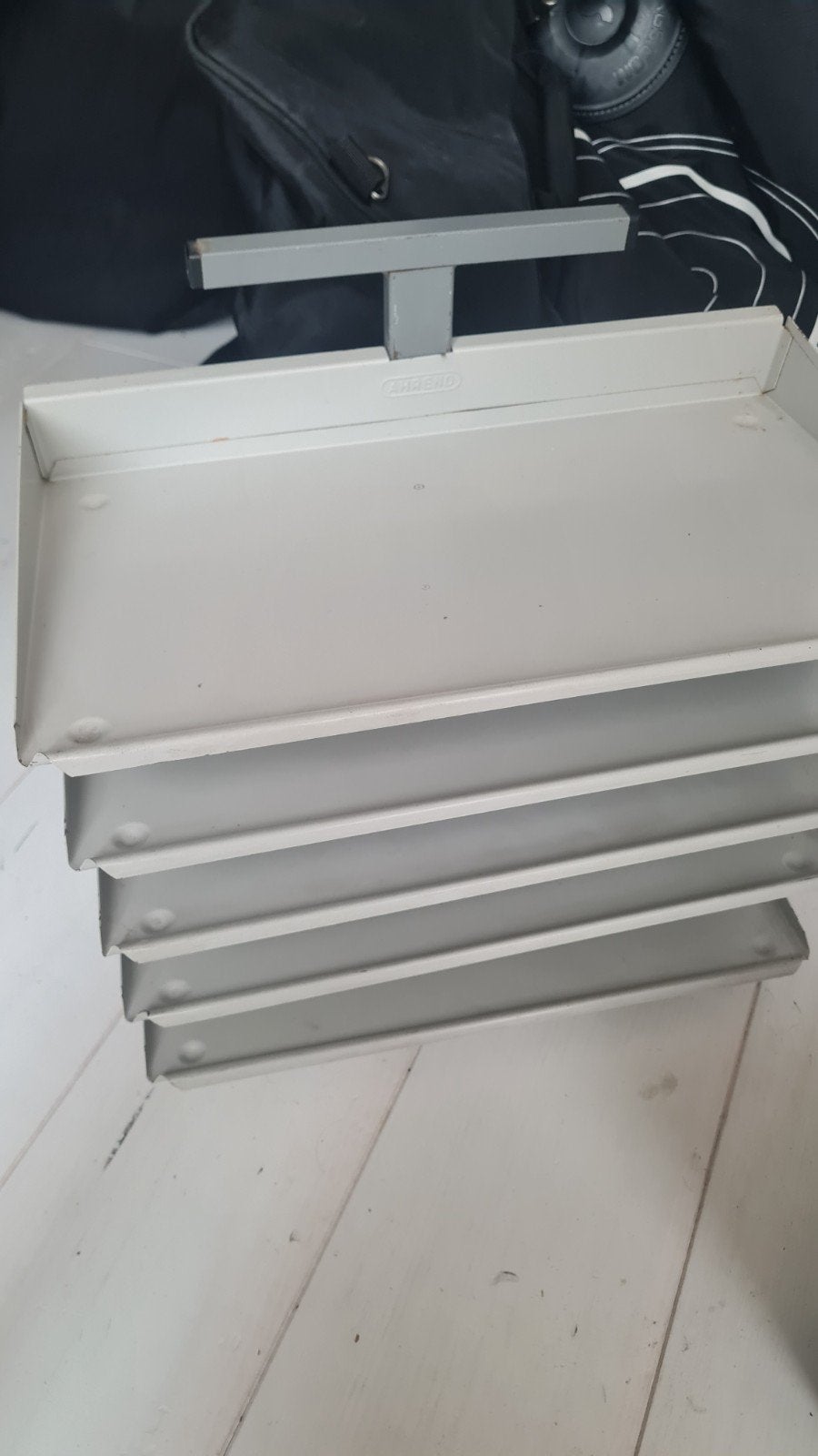 vintage industrial metal organiser GRATIS, Ophalen of Verzenden