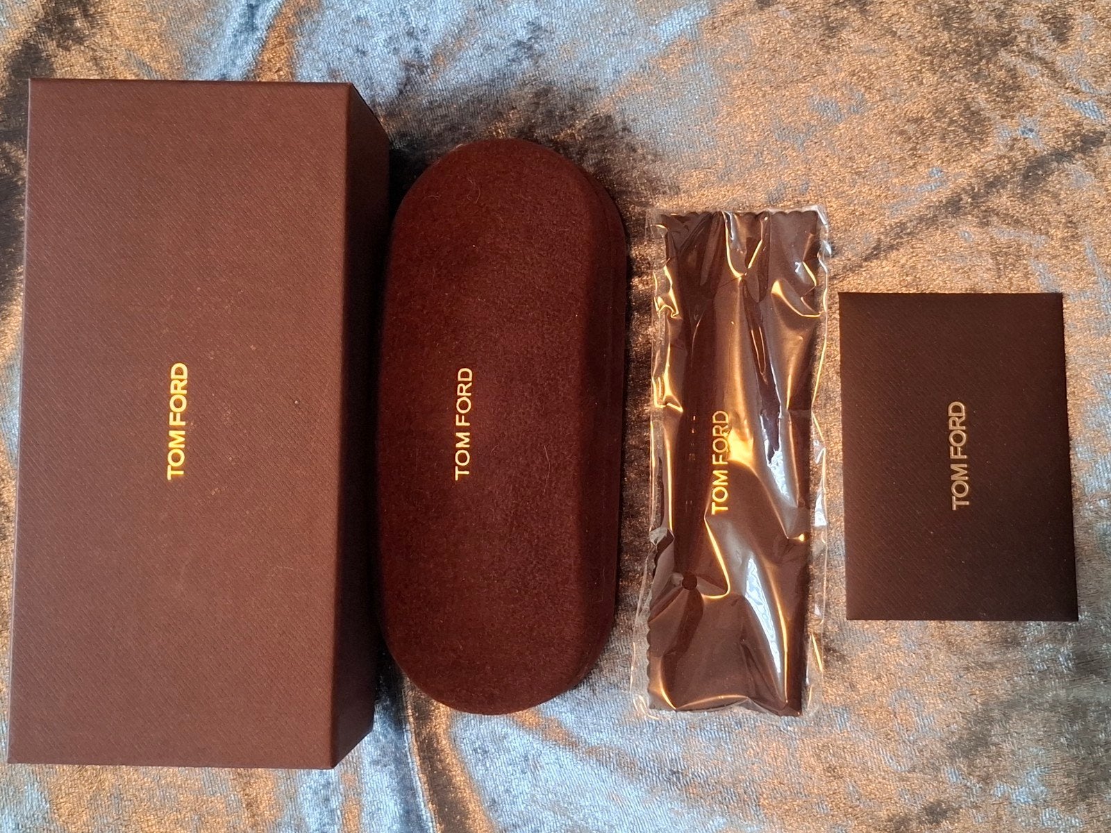 Tom Ford brillenkoker en accessoires, Overige merken, Bruin, Nieuw, Ophalen of Verzenden