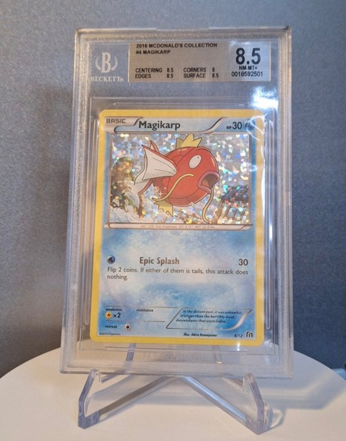 Magikarp McDonald's Promo 2016 - BGS 8.5 NM-MT+, Ophalen of Verzenden, Zo goed als nieuw, Losse kaart