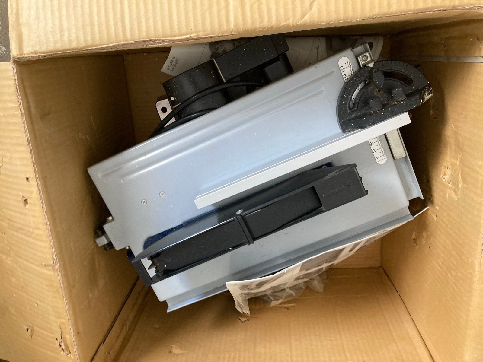 Topcraft TKTS 1050 Combi Kap- en Tafelcirkelzaag 1050W, Ophalen, Nieuw, 600 tot 1200 watt, Afkortzaag