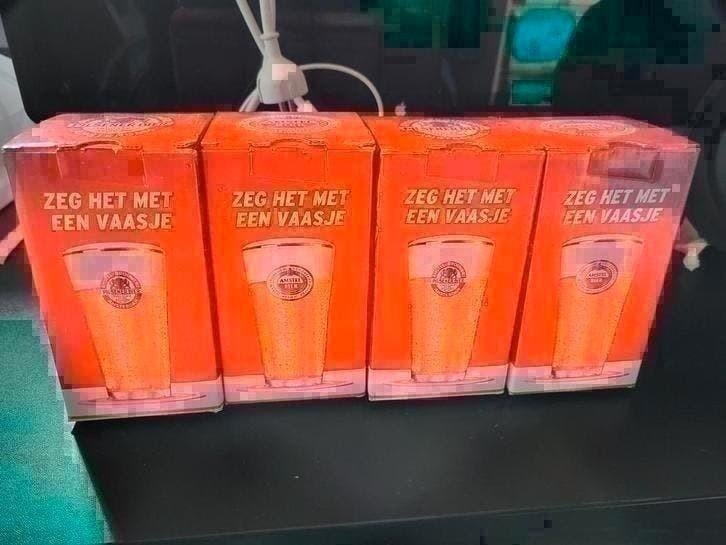 AMSTEL BIERGLAZEN NIEUW MANCAVE BIER COLLECTIE, Ophalen of Verzenden, Nieuw, Glas of Glazen, Amstel