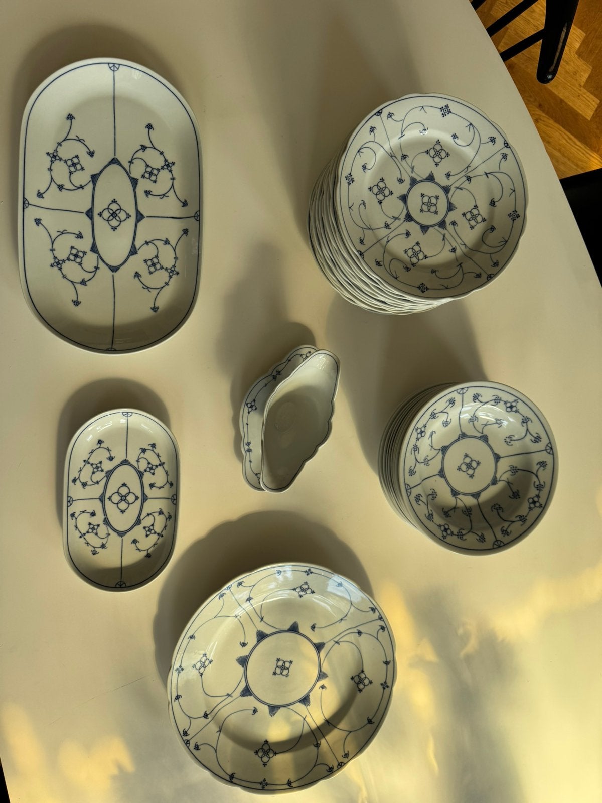 Jager Eisenberg servies, Ophalen