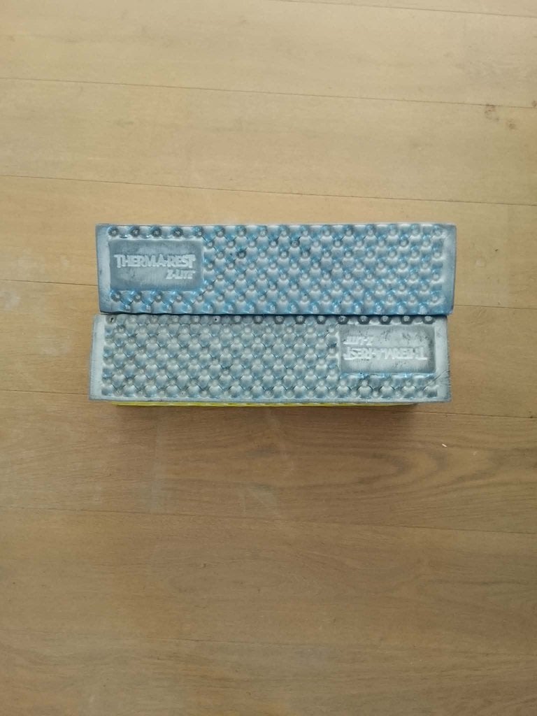 2 slaapmatten Thermarest Z lite, Caravans en Kamperen, Slaapmatten, Ophalen of Verzenden