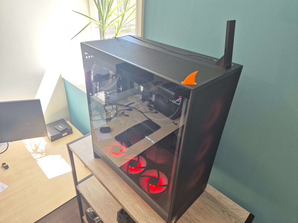 NZXT H7 | RYZEN 7 9800X3D, RX 9070 XT 16GB, 32GB DDR5, 2TB, Niet ingevuld, 32 GB, 2TB, Virtual Reality