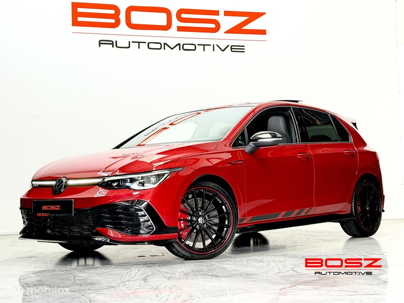 Volkswagen Golf 8 2.0 TSI GTI CLUBSPORT PANO HDUP AKRA VOL, Auto's, Volkswagen, 4 cilinders, Automatische klimaatregeling, Bedrijf