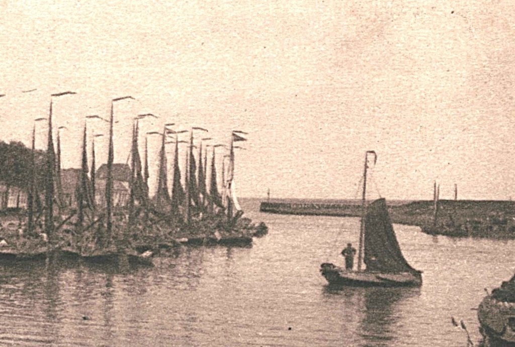 700138 Medemblik Buitenhaven _Zegel gedeeltelijk verwijderd, Ophalen of Verzenden, Voor 1920, Gelopen, Noord-Holland