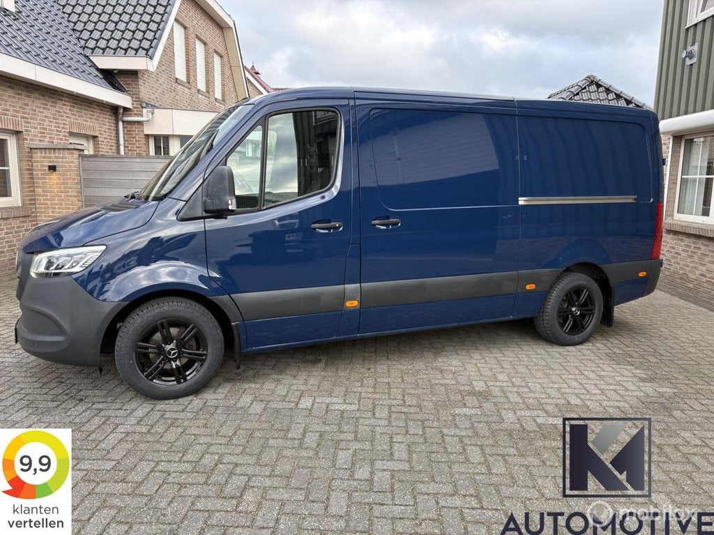 Mercedes Sprinter 319 3.0CDI V6 L2H1|Automaat|LED|Camera|ACC, Automaat, Achterwielaandrijving, Zwart, 190 pk