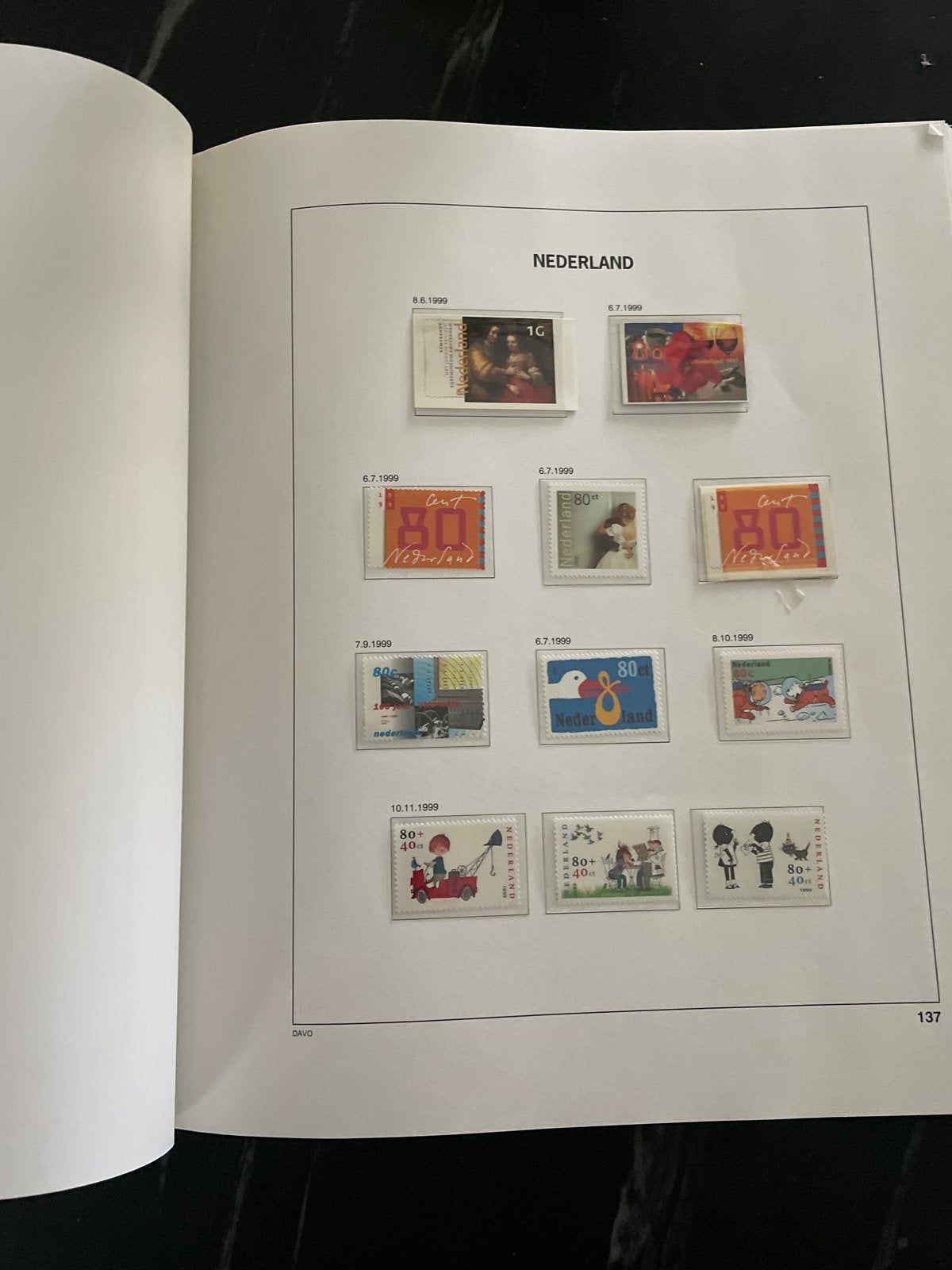 Nederlandse Postzegelcollectie - Jaarboek 1999-2000, Ophalen, Na 1940, Postfris