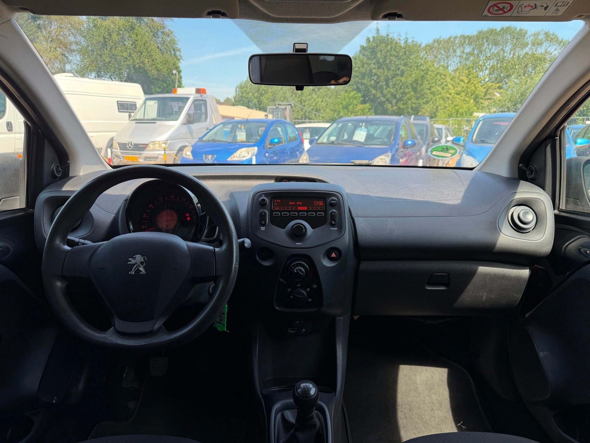 Peugeot 108 1.0 | 5 Deurs | NAP | 04-27 APK |, Auto's, Voorwielaandrijving, Gebruikt, Euro 6, 4 stoelen