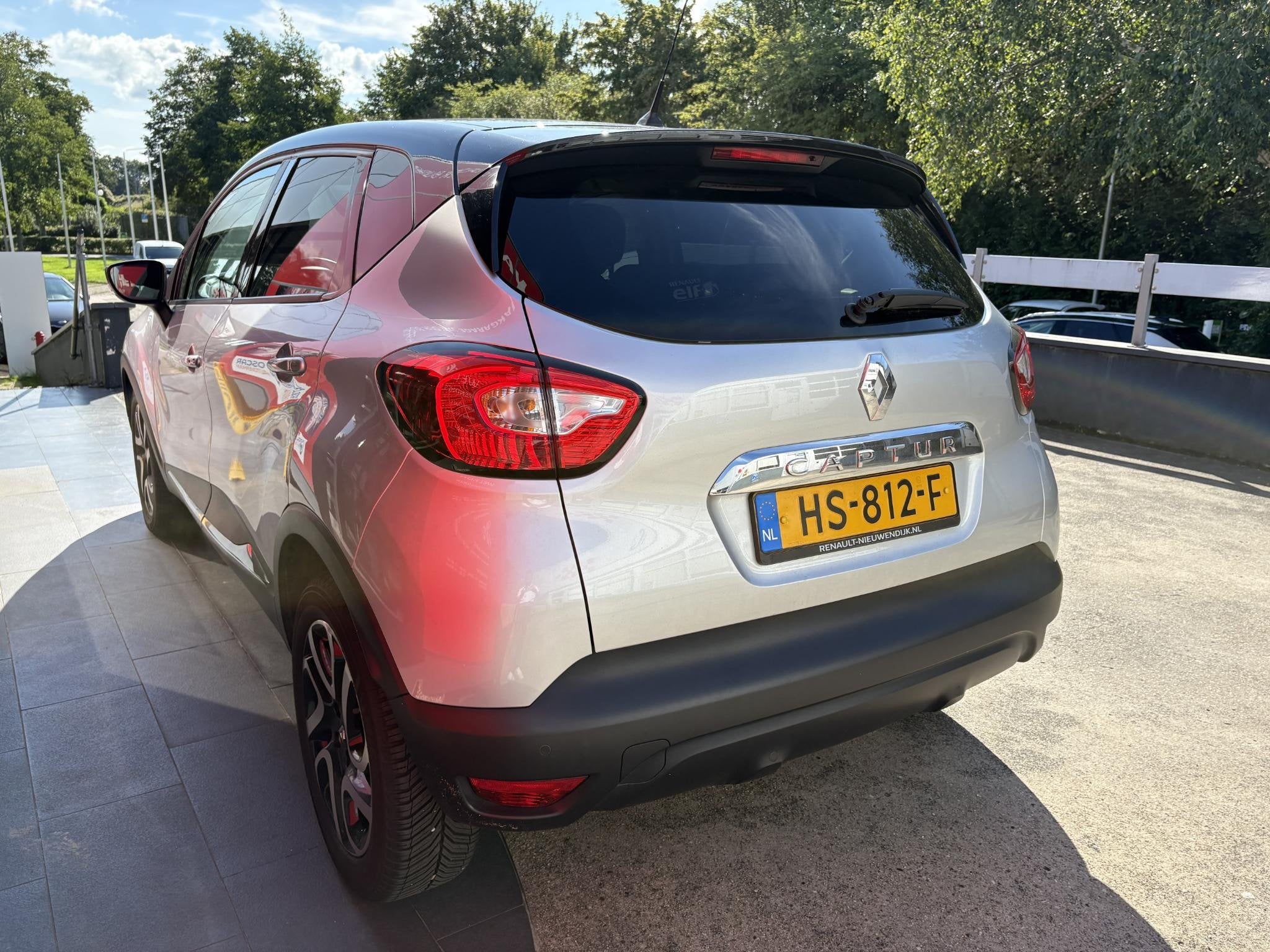 Foto 4 van Renault Captur 1.2 TCe Dynamique