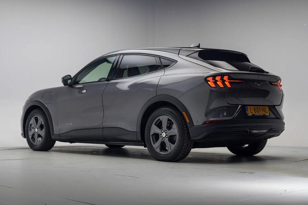 Ford Mustang Mach-E RWD 75 kWh [ Panorama Leder B&O LED ], Auto's, Ford, Automaat, 0 cilinders, Gebruikt, 750 kg