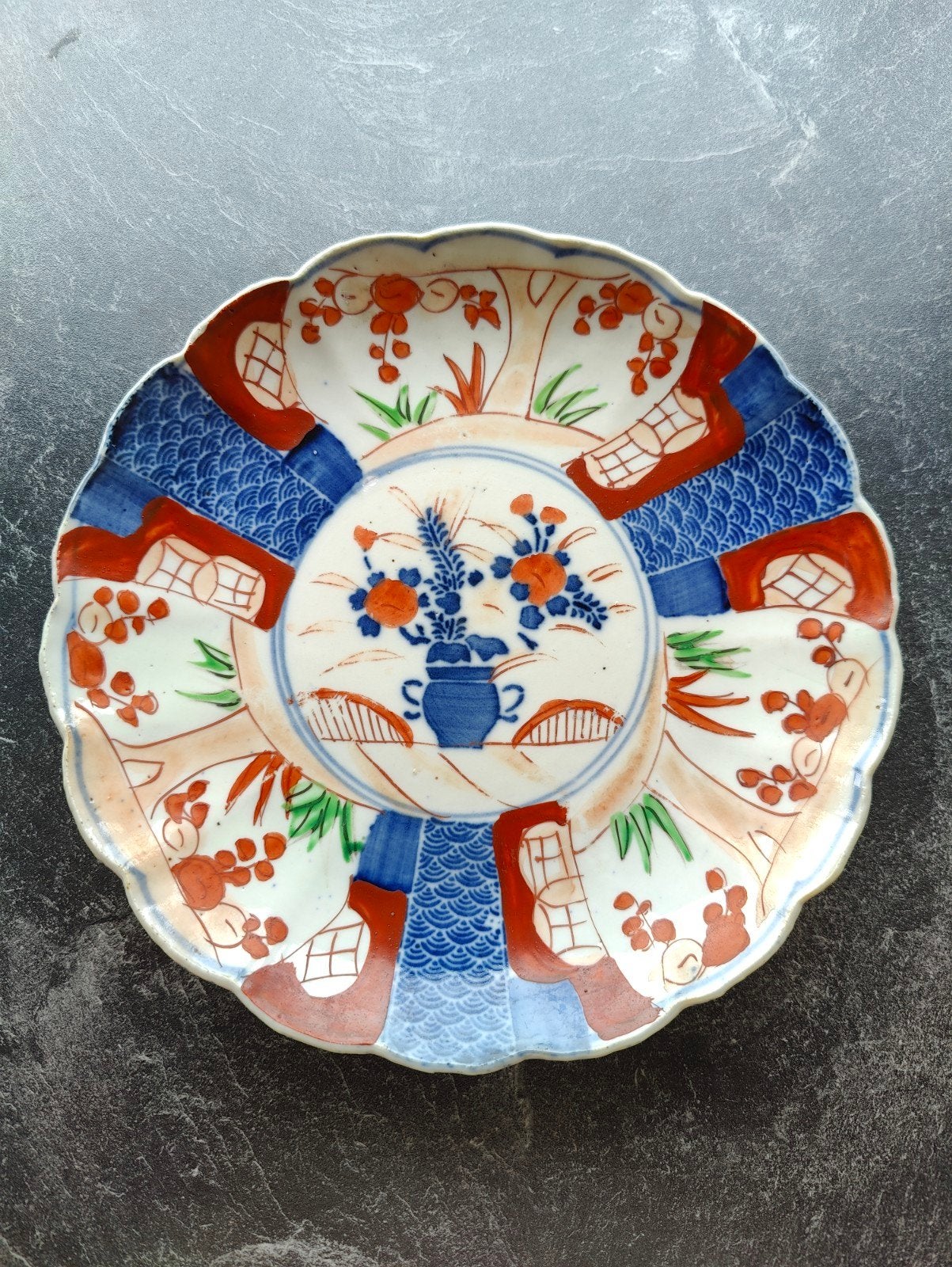 Antiek Japans Imari porselein schotel, handgeschilderd, Ophalen of Verzenden