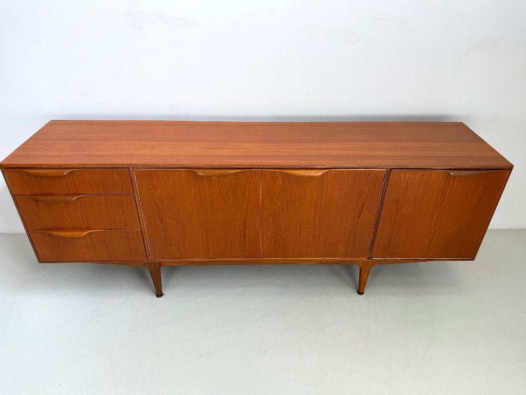 Vintage dressoir McIntosh "Dunvegan", Huis en Inrichting, Ophalen of Verzenden, Zo goed als nieuw, 25 tot 50 cm, 150 tot 200 cm