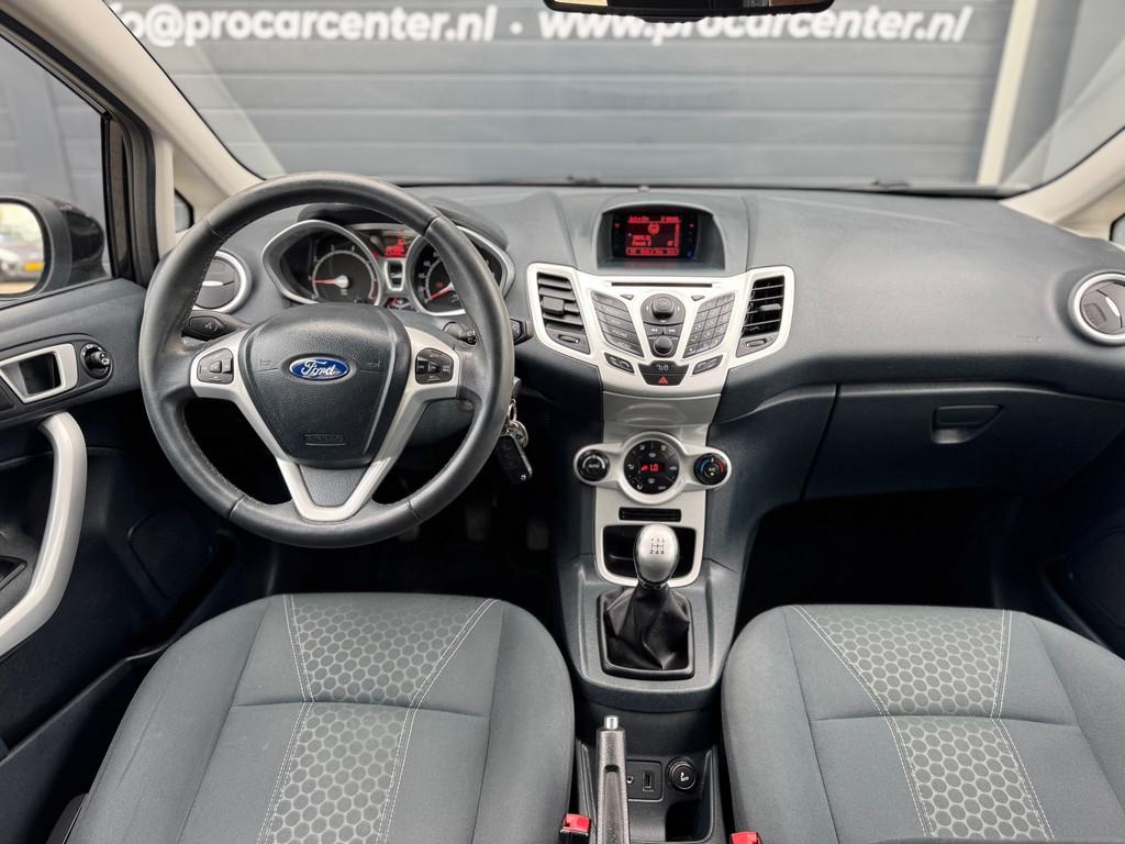 Ford Fiesta 1.25 Titanium CLIMATE|CRUISE|PDC|EL.RAMEN|NAP|AP, Voorwielaandrijving, Euro 5, Stof, 1242 cc