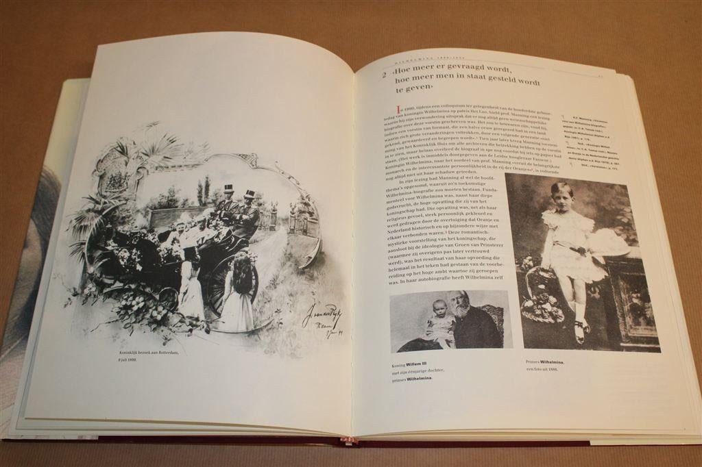 3 Vorstinnen — Brieven Emma, Wilhelmina & Juliana, Ophalen of Verzenden, Zo goed als nieuw