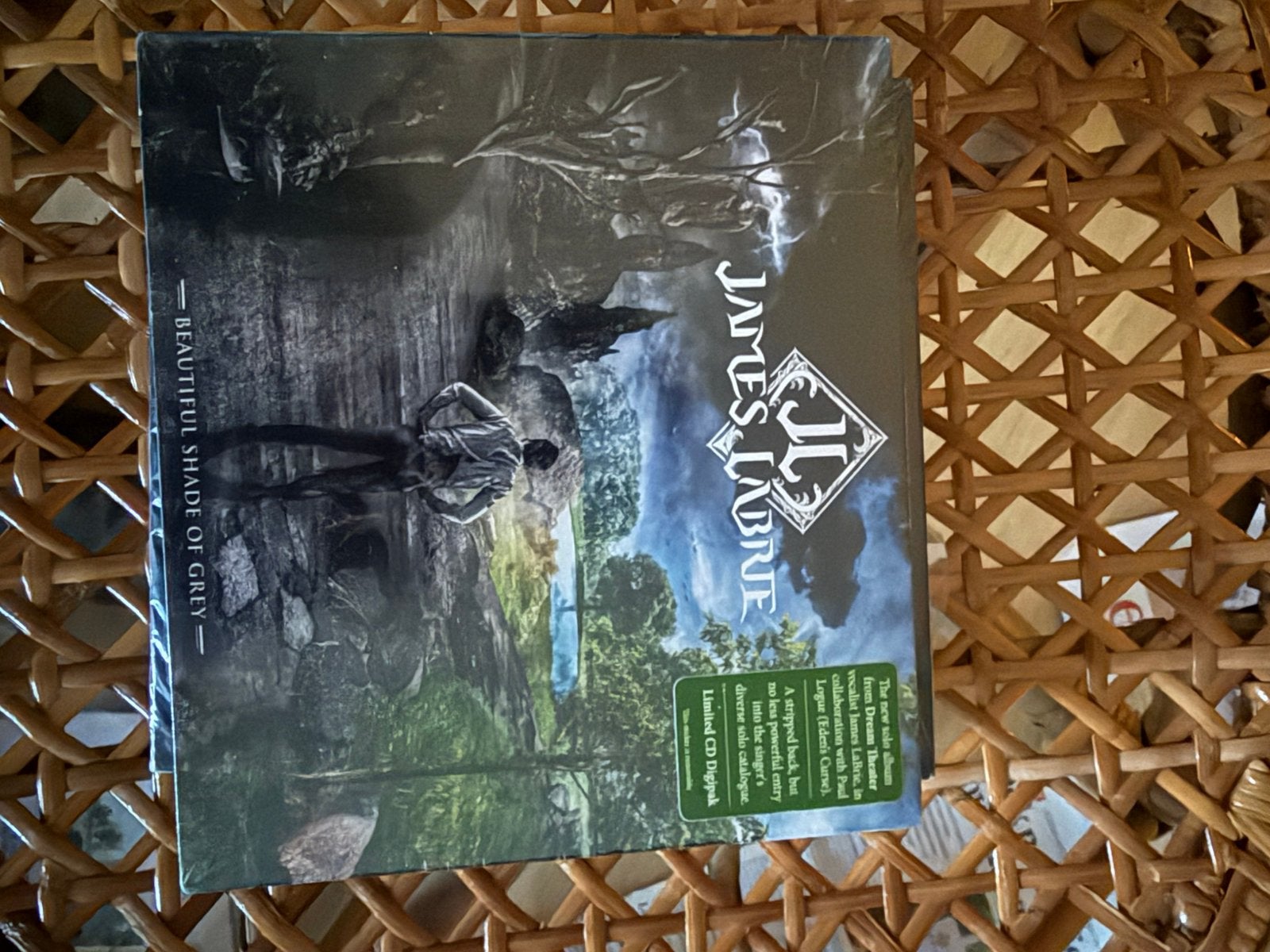 James LaBrie – Beautiful Shade Of Grey geseald, Ophalen of Verzenden, Zo goed als nieuw