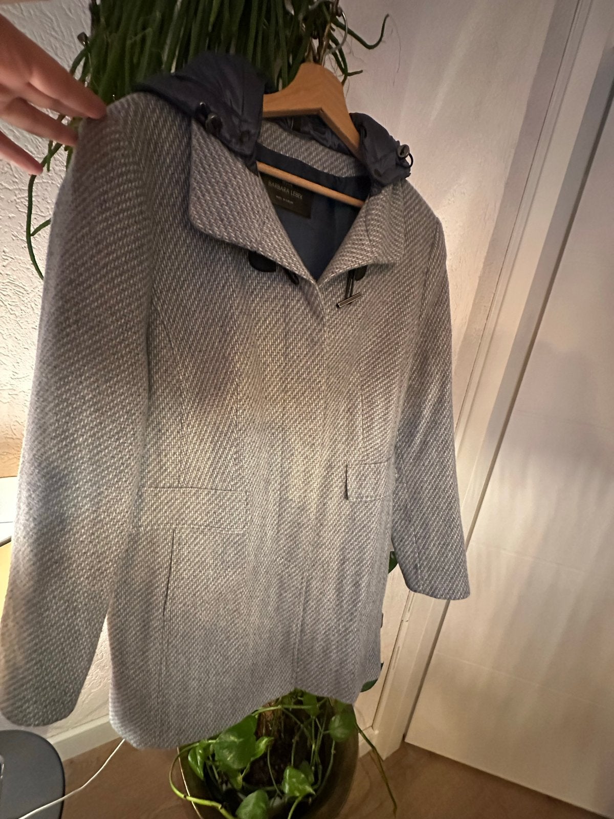 Barbara Lebek wollen winterjas met capuchon, Ophalen of Verzenden, Gedragen, Maat 38/40 (M), Grijs