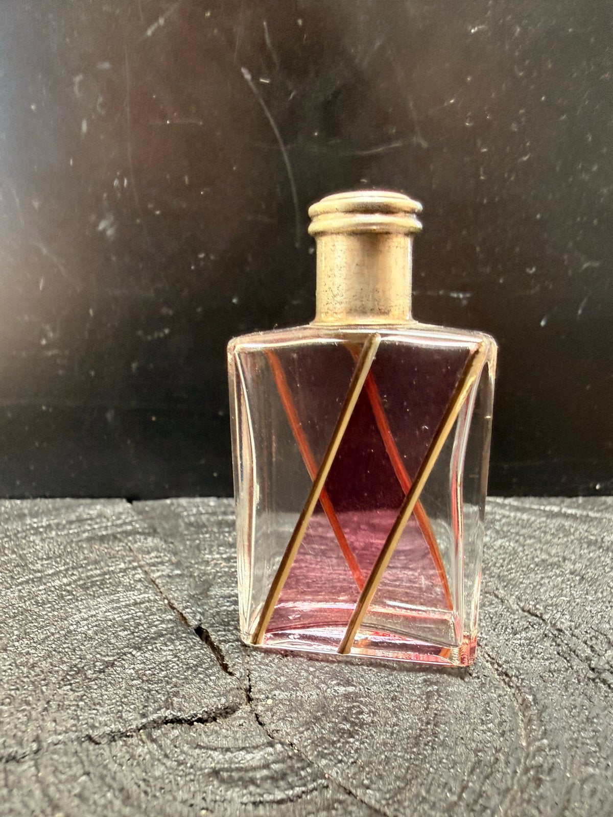 Vintage parfumflesje met zilveren dop, Antiek en Kunst, Verzenden
