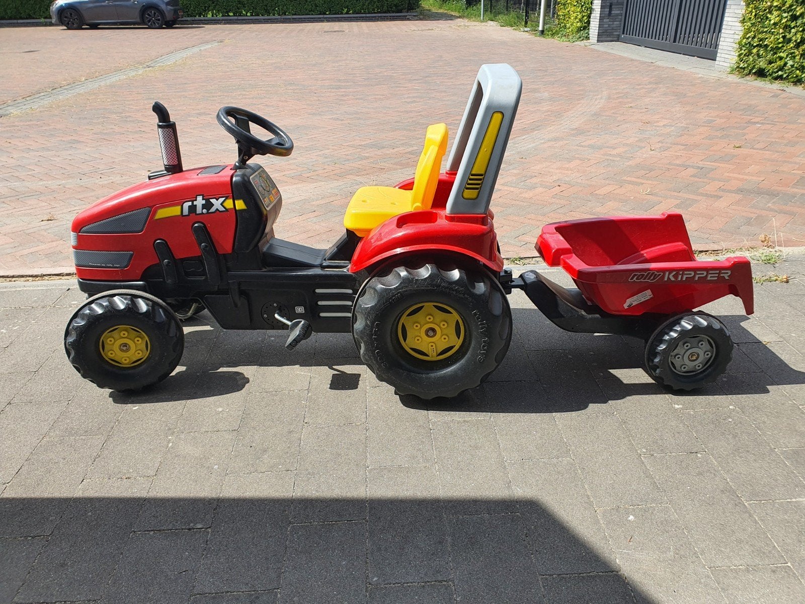 Tractor met aanhanger, RTX, rood., Kinderen en Baby's, Speelgoed | Buiten | Skelters, Ophalen, Gebruikt, Overige merken