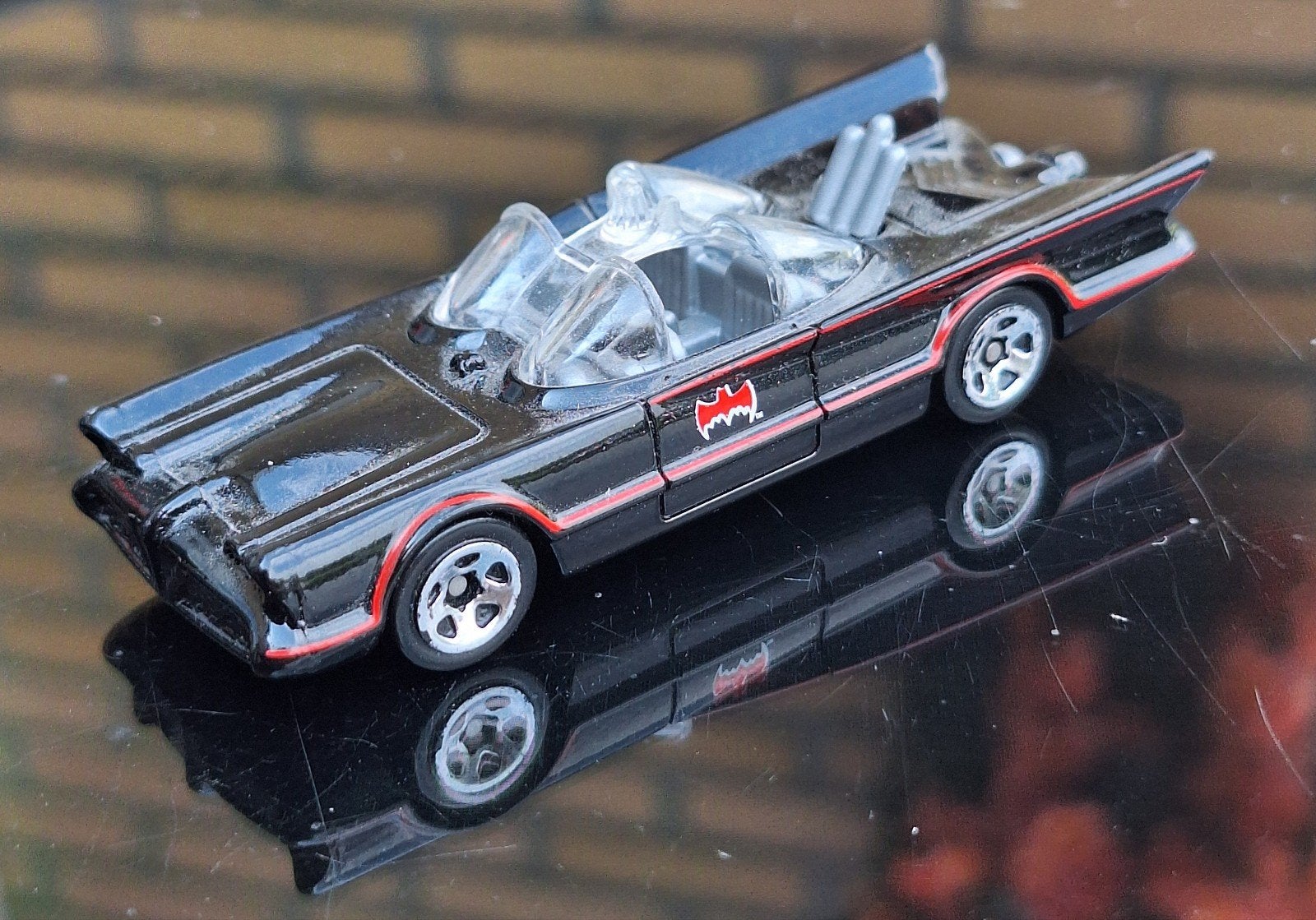 Hotwheels DC comics / bat mobile, Ophalen of Verzenden, Zo goed als nieuw, Auto