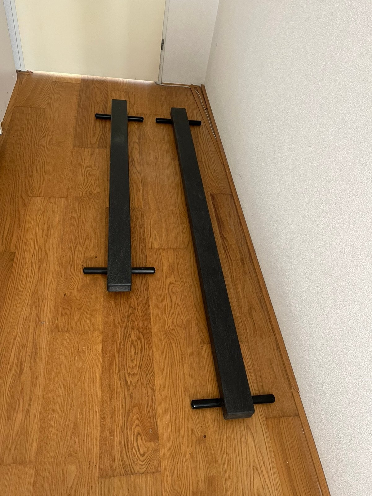 2 turnbalken van 2 en 1.50 meter lang, Sport en Fitness, Turnen, Kindermaat 146 t/m 176, Ophalen, Zo goed als nieuw, Materiaal