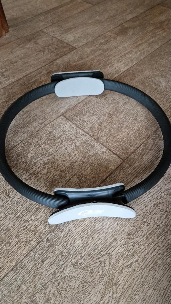Q-Life Pilates Ring / Fitness Cirkel, Sport en Fitness, Ophalen, Gebruikt, Buik, Overige typen