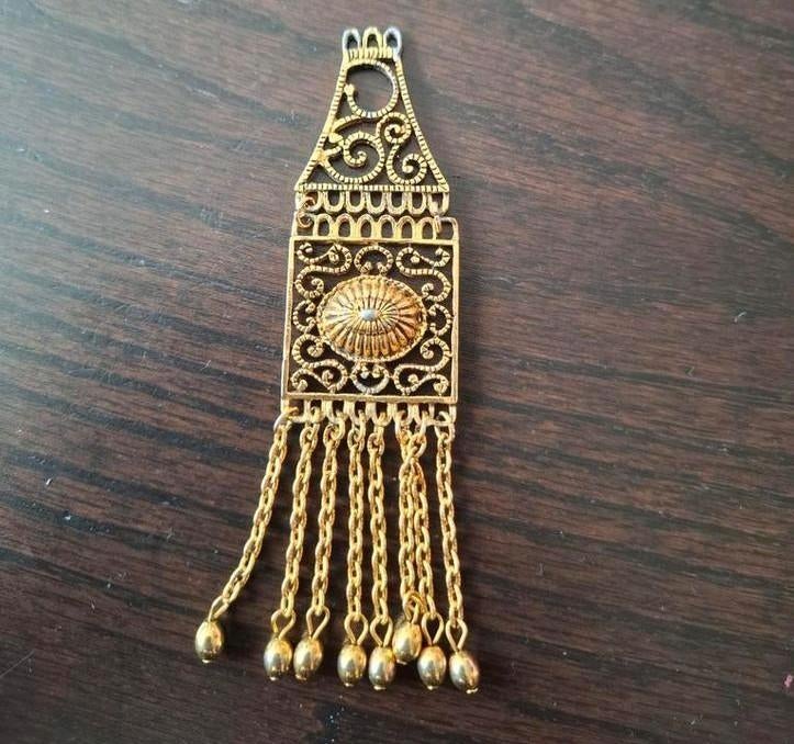 Goudkleurige Hanger met Kettingen en Kralen, Ophalen of Verzenden, Goud, Overige materialen, Kruis of Symbool