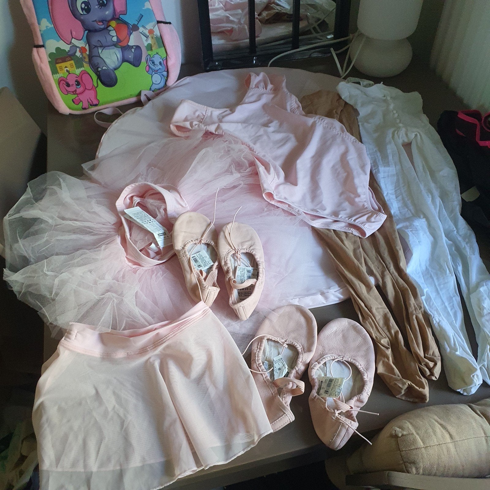 Balletkleding set: roze pakje, rokje, panty's en schoentjes, Ophalen of Verzenden, Kleding