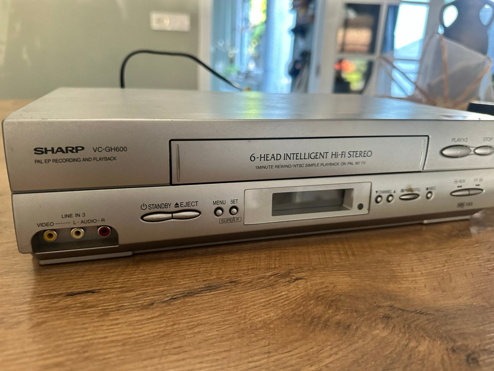 Sharp VC-GH600 VHS-speler - 6-Head Intelligent Hi-Fi Stereo, Ophalen, Gebruikt, VHS-speler of -recorder