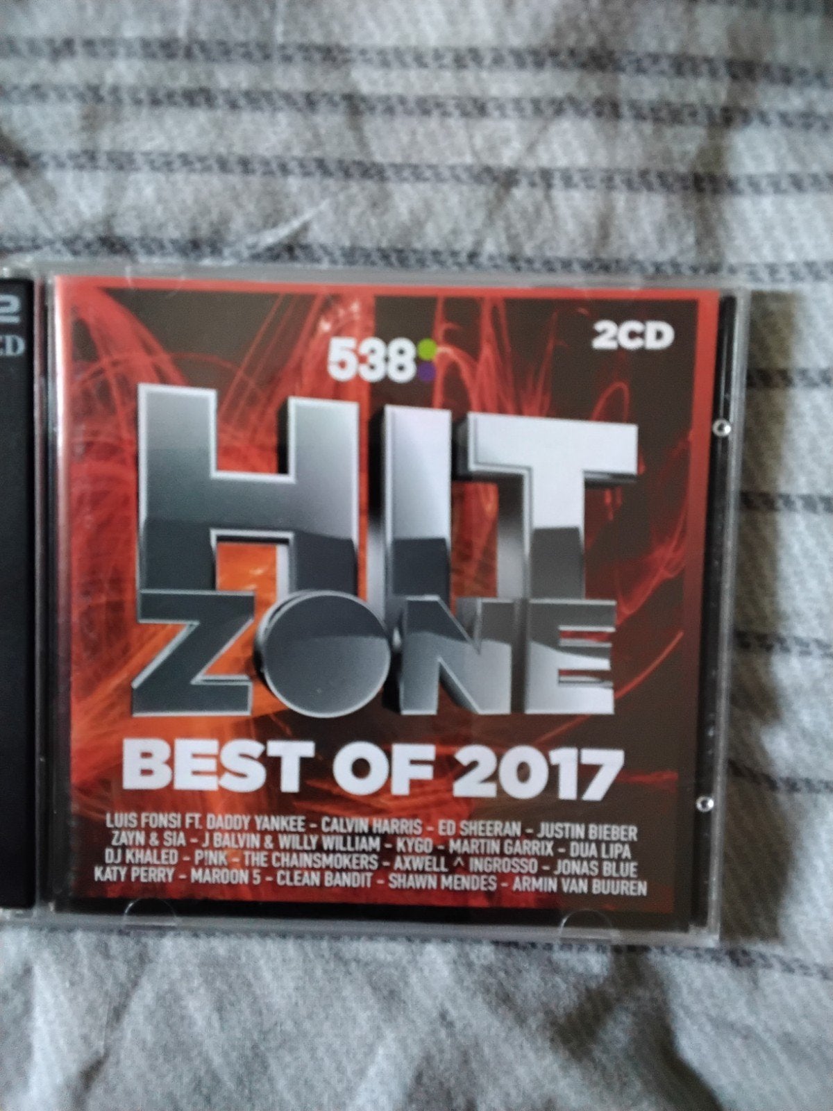 Cd hitzone best off 2017, Ophalen, Zo goed als nieuw