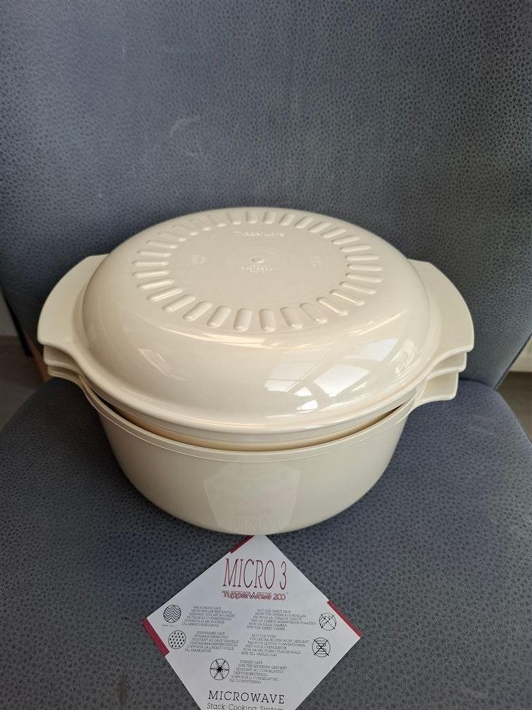T21 Micro3, Microplus, Tupperwave200, 5 delig, Tupperware, Schaal, Nieuw, Crème, Met handvat