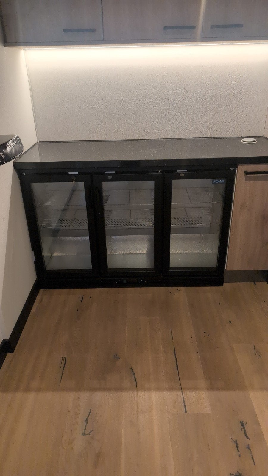 Polar Koelkast 135 cm breed x 92 cm hoog, Witgoed en Apparatuur, 85 tot 120 cm, Zonder vriesvak, 200 liter of meer, 60 cm of meer