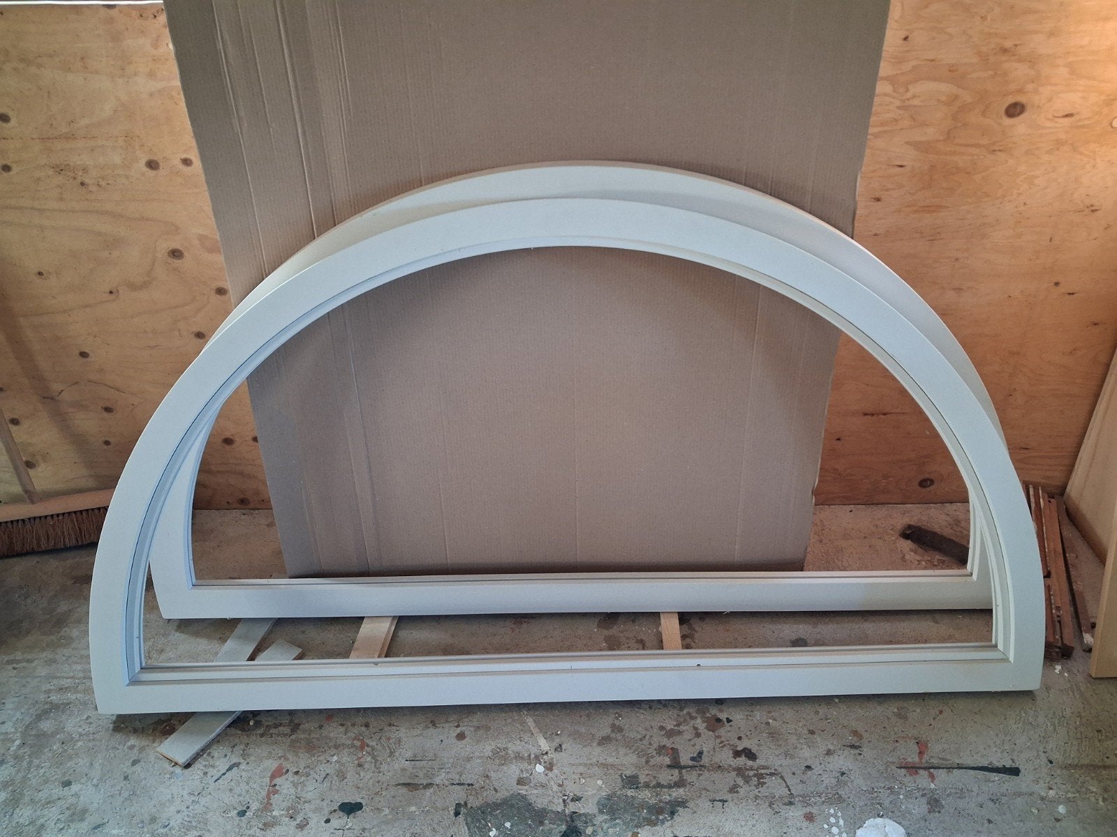 half ronde kozijnen, Ophalen, Nieuw, 120 tot 160 cm, Overige typen