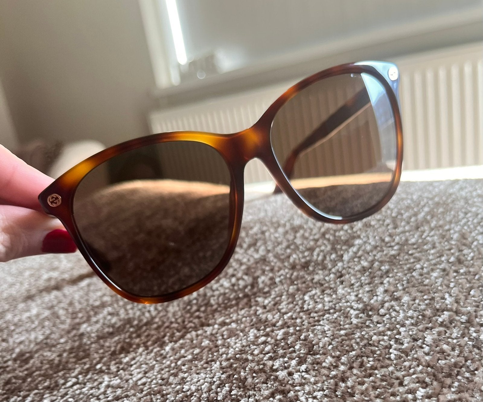 Gucci zonnebril - GG0024S 002, Ophalen of Verzenden, Zo goed als nieuw