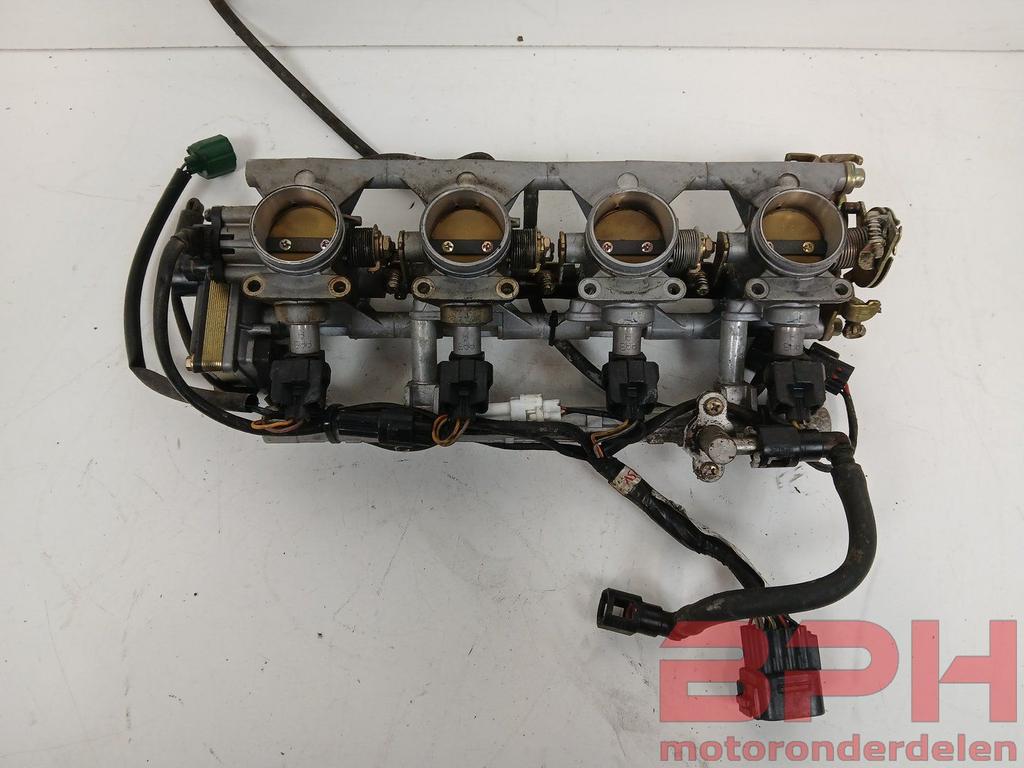 Gasklephuis Suzuki GSX-R 600 K1 K2 K3 2001 t/m 2003 injector, Motoren, Onderdelen | Suzuki, Gebruikt, -, -, Ophalen of Verzenden