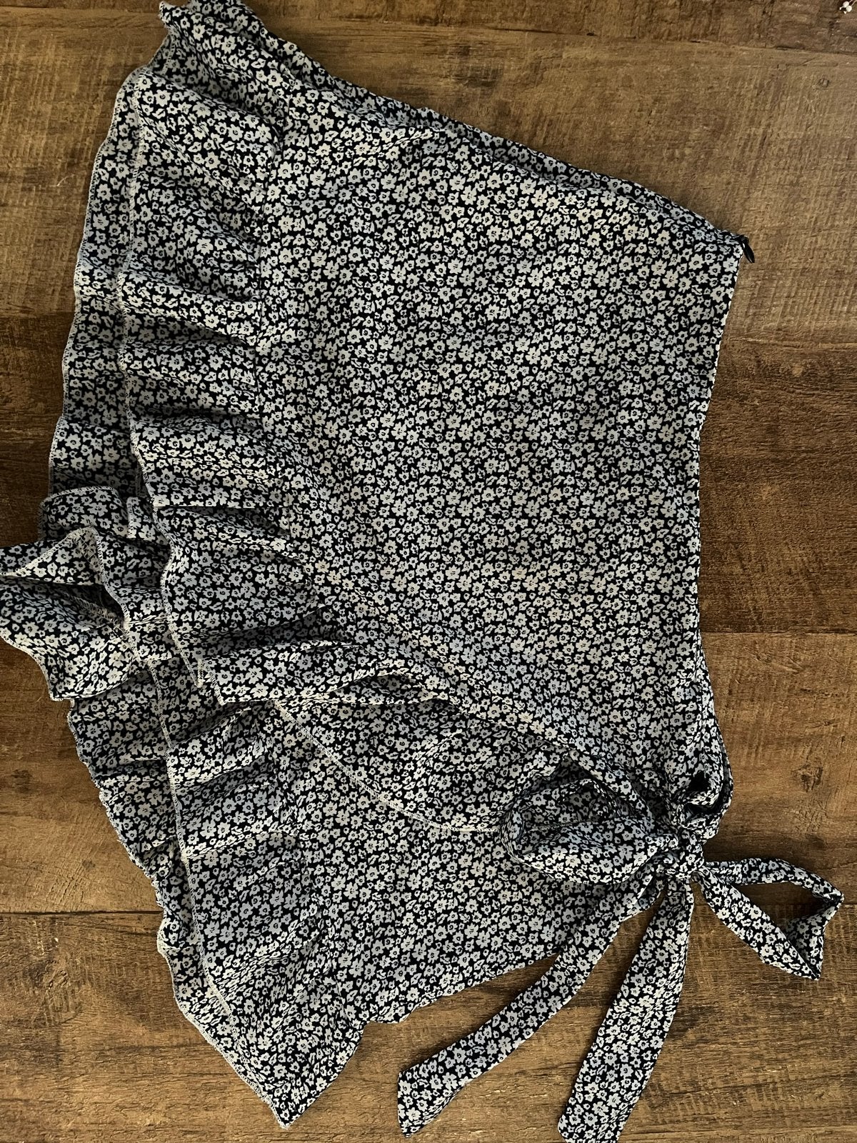 3 Shein bloemenprint broek-rokje met ruches, Kleding | Dames, Maat 38/40 (M), Zwart, Ophalen of Verzenden, Zo goed als nieuw