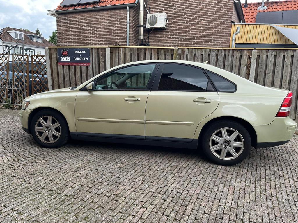 Volvo S40 2.4 Summum, Auto's, Volvo, Voorwielaandrijving, Gebruikt, Zwart, Leder en Stof