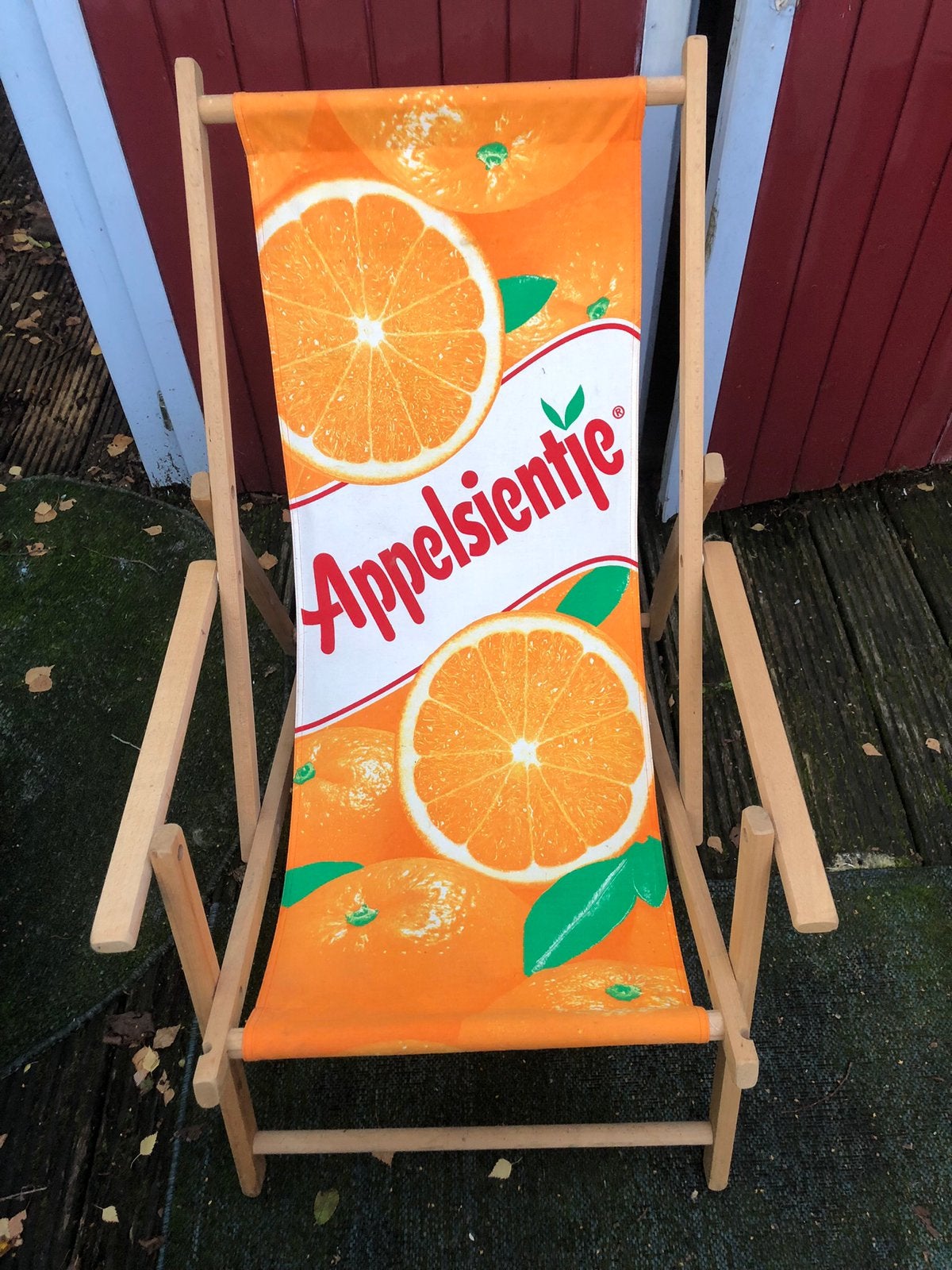 Ligstoel Appelsientje, Tuin en Terras, Ophalen, Zo goed als nieuw
