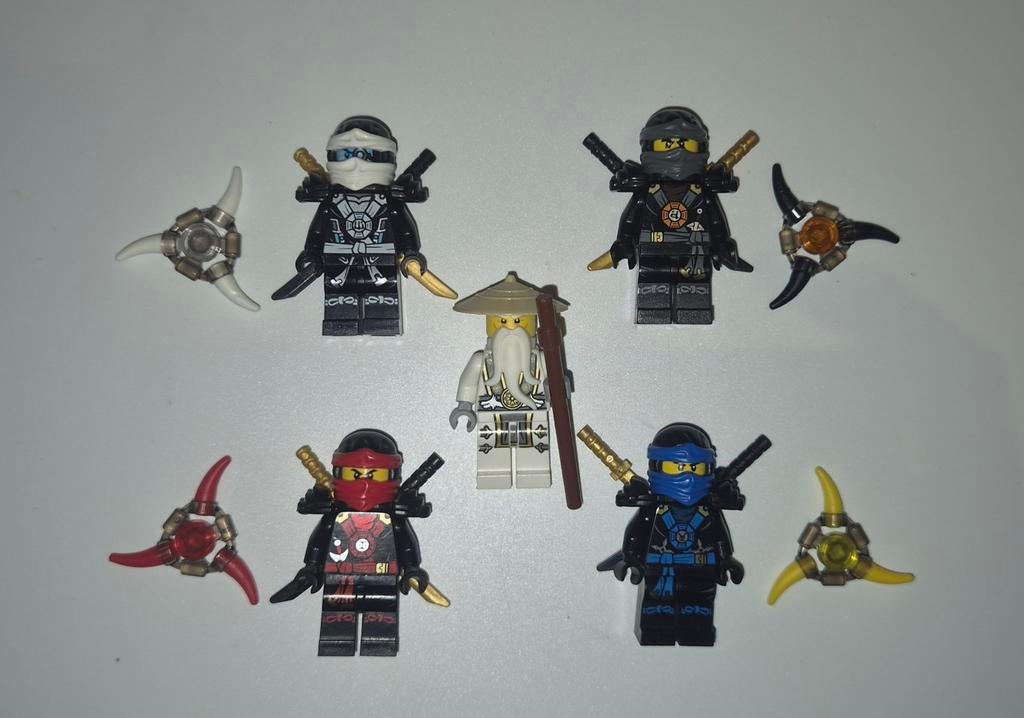 Lego Ninjago Minifiguren set met Sensei Wu en 4 Ninja's, Gebruikt, Lego, Ophalen of Verzenden, Minifiguur