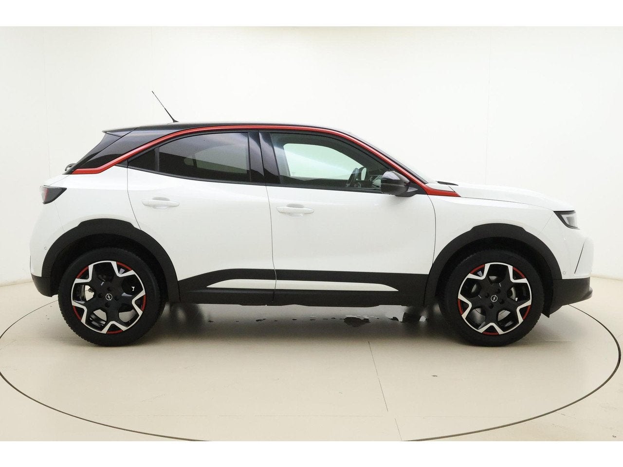 Foto 10 van Opel Mokka 1.2 Turbo GS Line 130 PK Automaat | Navigatie | K