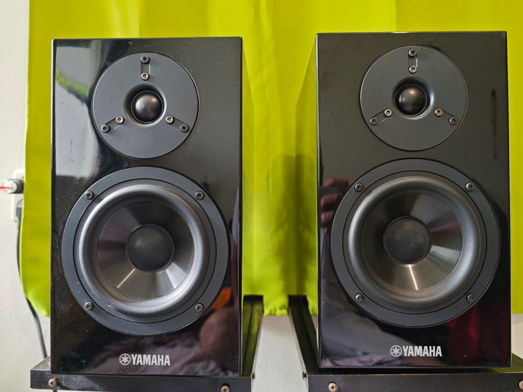 Yamaha NS BP300 HI-FI Speakers 6 ohm Piano zwart, Audio, Tv en Foto, Luidsprekers, Gebruikt, 60 tot 120 watt, Front, Rear of Stereo speakers