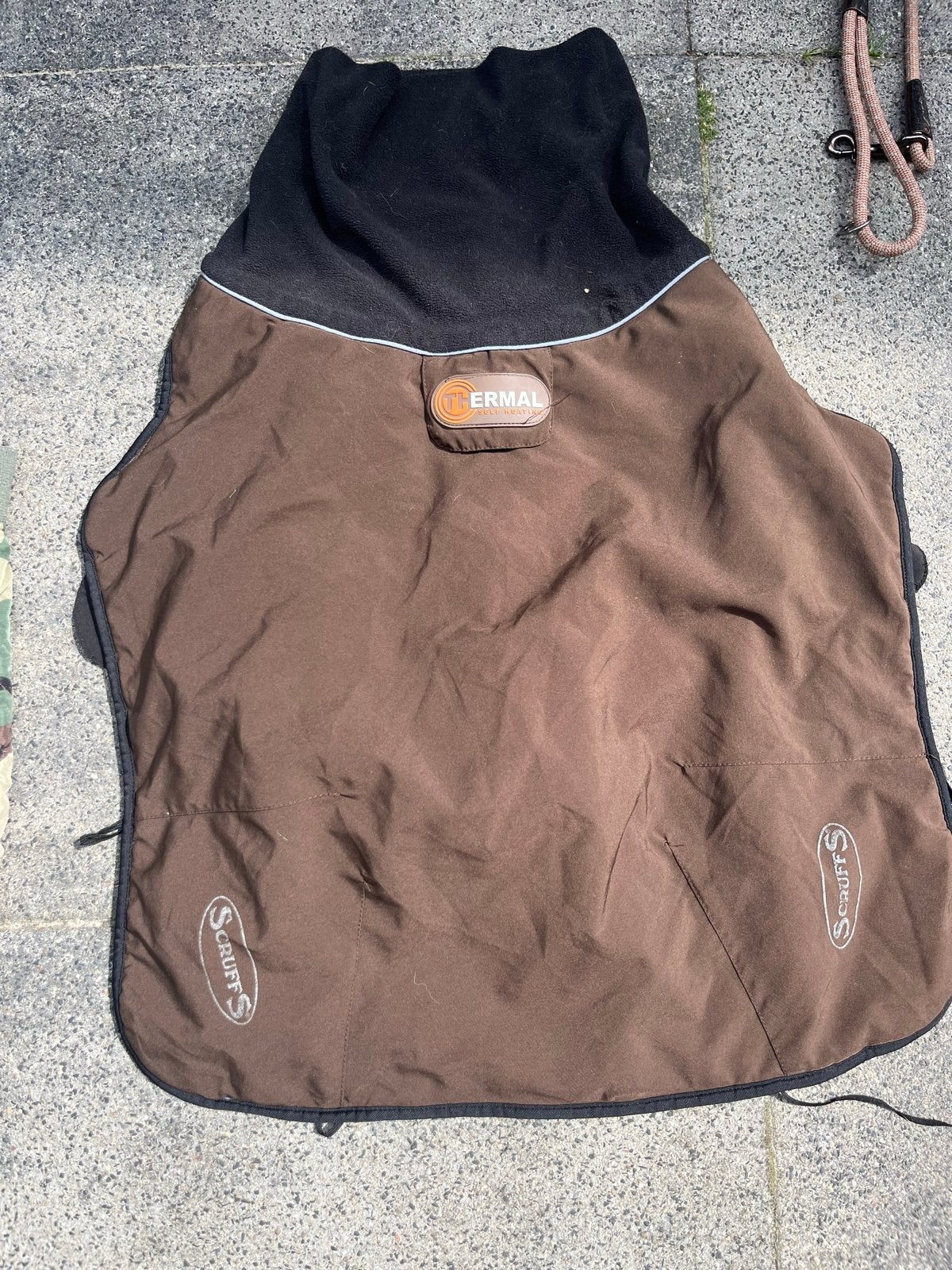 Thermo jas hond groot/medium, Ophalen of Verzenden, Gebruikt